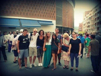 Plaza de toros con estudiantes de español